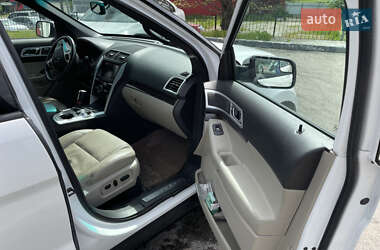 Позашляховик / Кросовер Ford Explorer 2013 в Києві