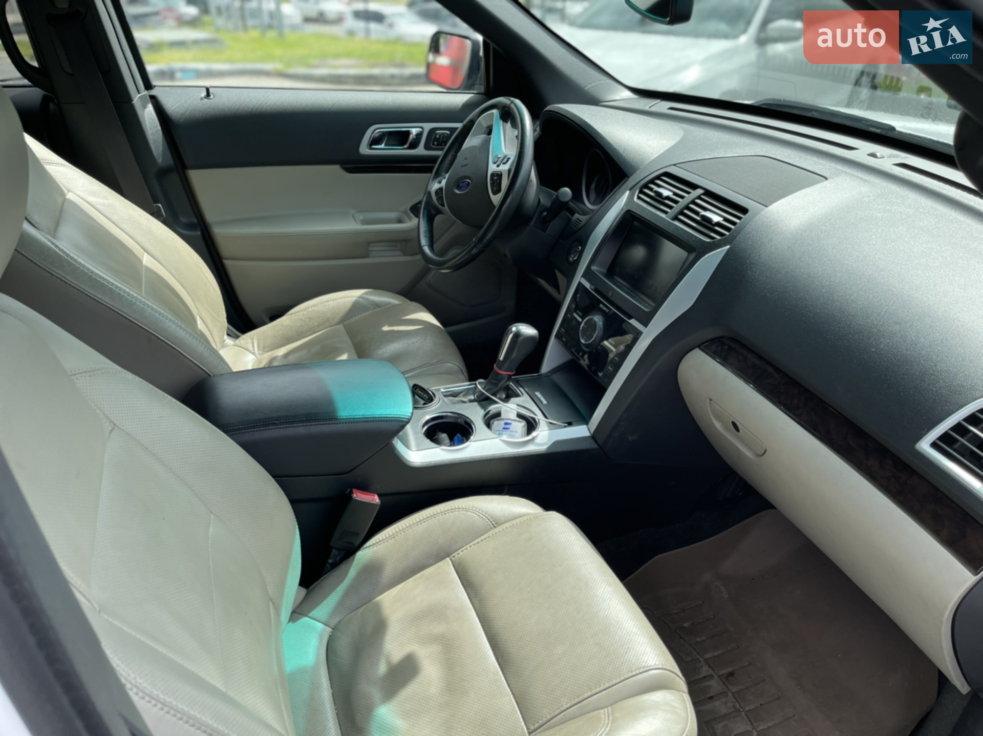 2013 Ford Explorer - мініатюра 10