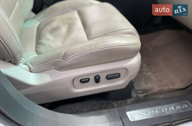 Позашляховик / Кросовер Ford Explorer 2013 в Києві
