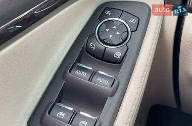 Позашляховик / Кросовер Ford Explorer 2013 в Києві