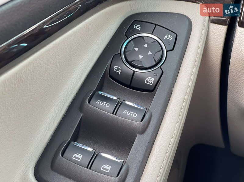 Позашляховик / Кросовер Ford Explorer 2013 в Києві