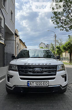 FORD EXPLORER 2017