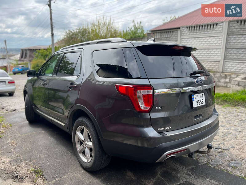 Внедорожник / Кроссовер Ford Explorer 2016 в Днепре