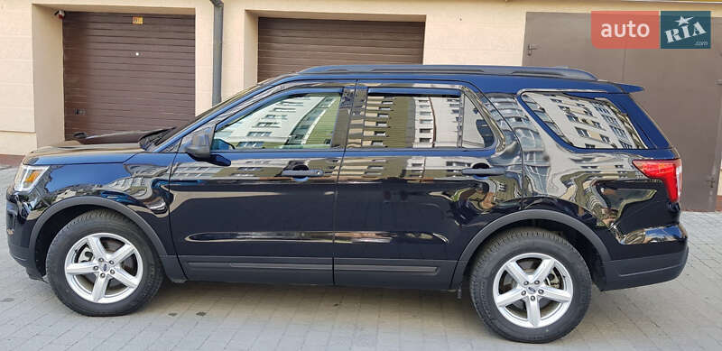 Внедорожник / Кроссовер Ford Explorer 2018 в Ивано-Франковске
