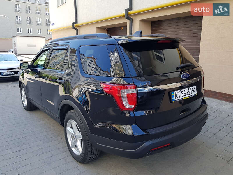 Внедорожник / Кроссовер Ford Explorer 2018 в Ивано-Франковске