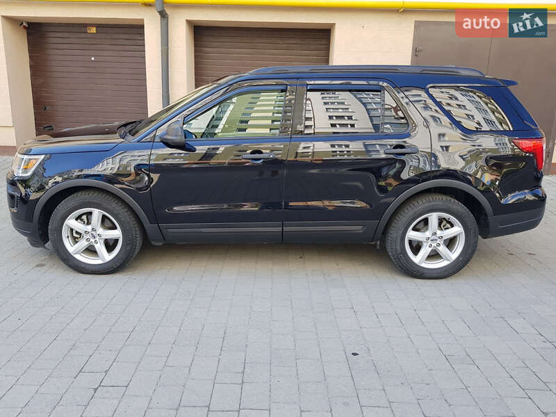 Внедорожник / Кроссовер Ford Explorer 2018 в Ивано-Франковске