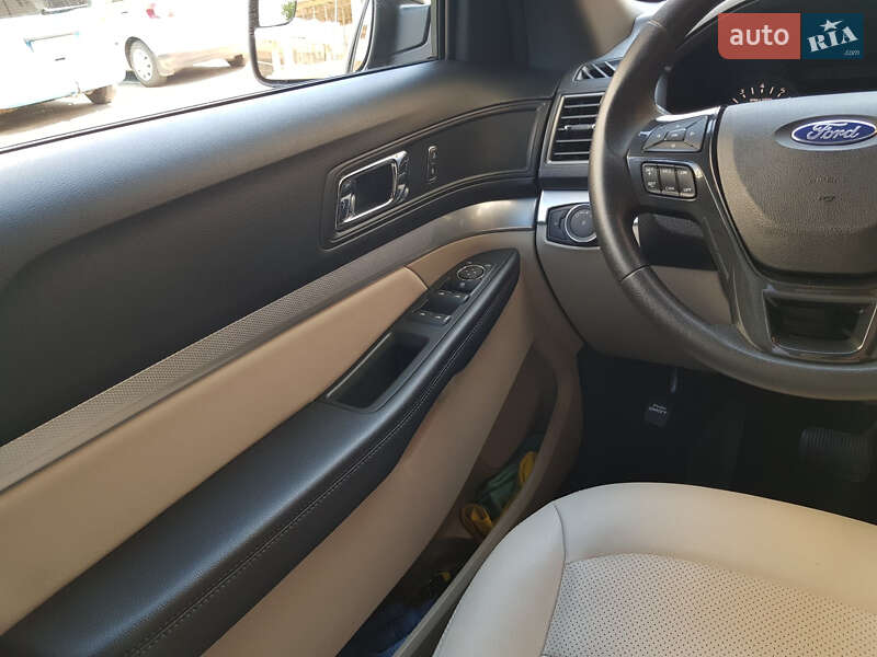 Внедорожник / Кроссовер Ford Explorer 2018 в Ивано-Франковске