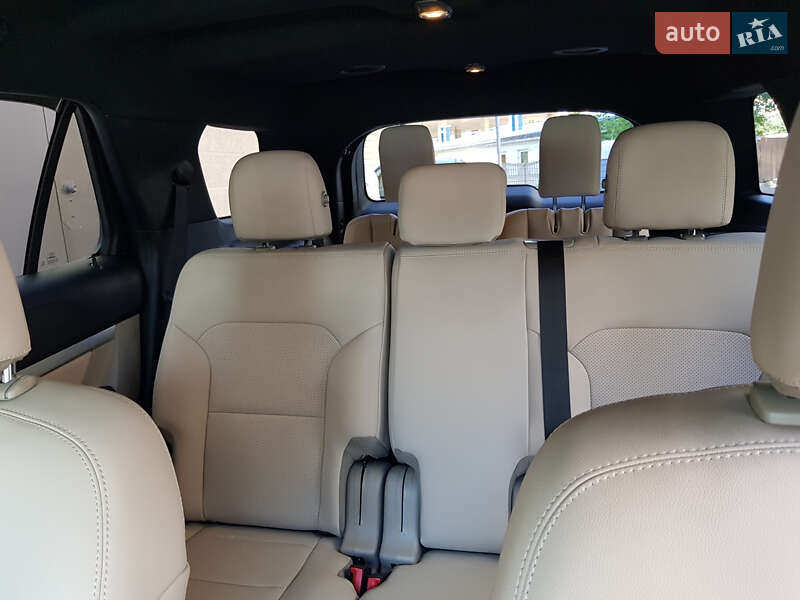Внедорожник / Кроссовер Ford Explorer 2018 в Ивано-Франковске