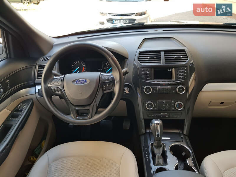 Внедорожник / Кроссовер Ford Explorer 2018 в Ивано-Франковске