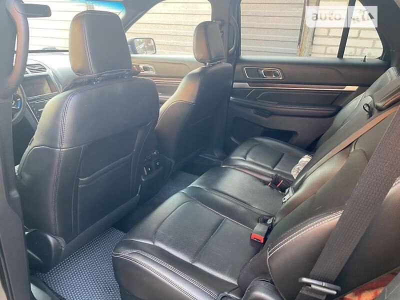 Позашляховик / Кросовер Ford Explorer 2018 в Білій Церкві