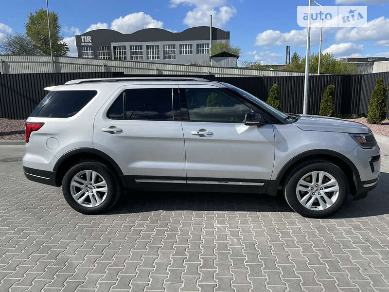 Позашляховик / Кросовер Ford Explorer 2018 в Тернополі фото 6 Позашляховик / Кросовер Ford Explorer 2018 в Тернополі