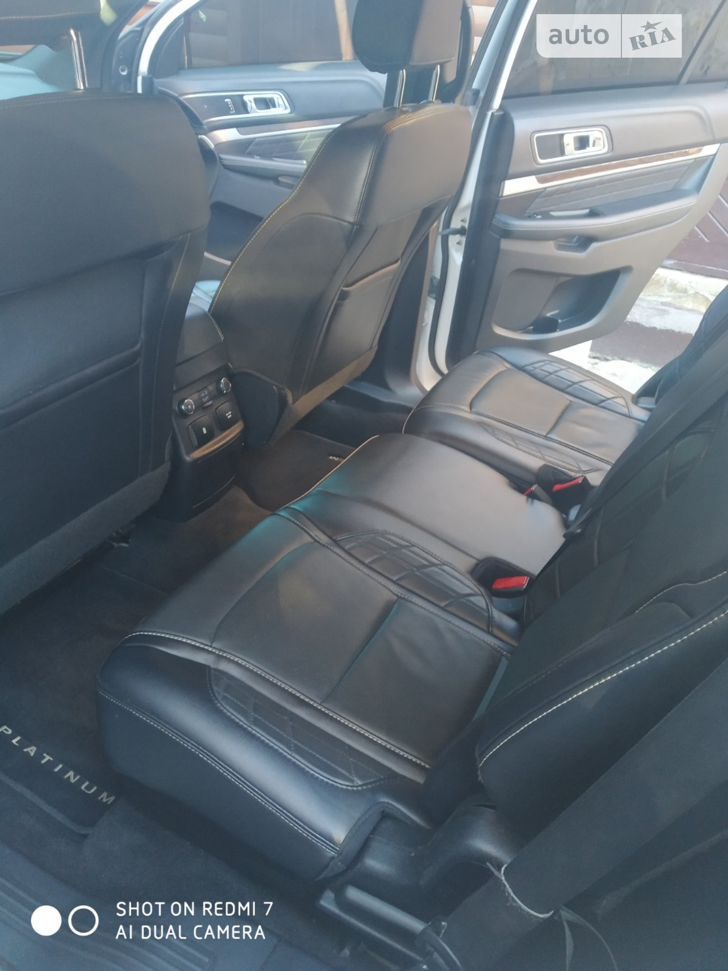 2016 Ford Explorer - мініатюра 6