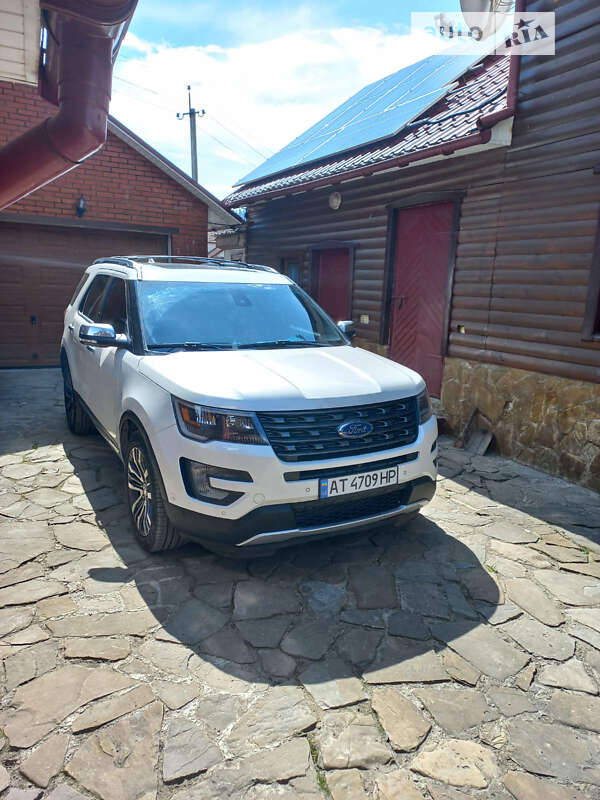 Внедорожник / Кроссовер Ford Explorer 2016 в Ивано-Франковске