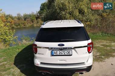 Позашляховик / Кросовер Ford Explorer 2018 в Кам'янському