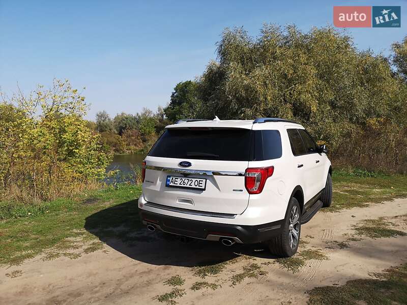 Позашляховик / Кросовер Ford Explorer 2018 в Кам'янському