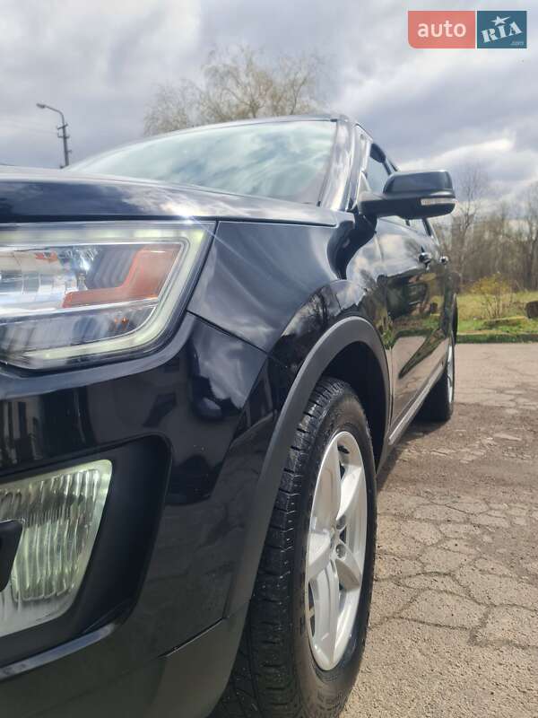 Внедорожник / Кроссовер Ford Explorer 2017 в Трускавце