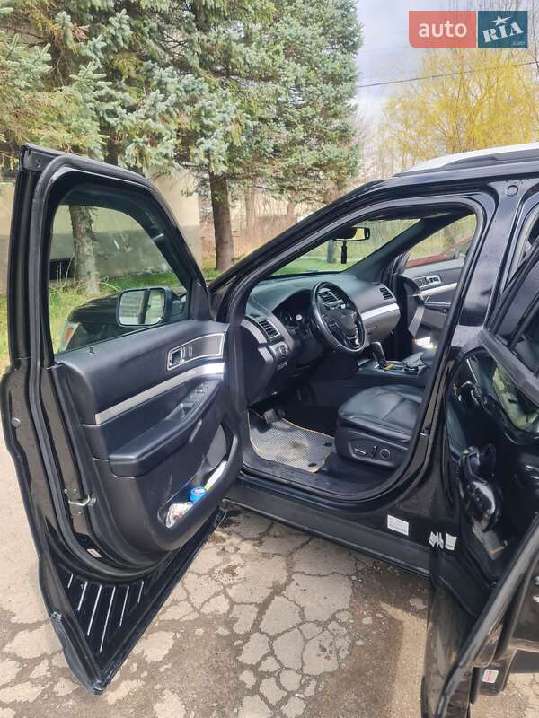 Внедорожник / Кроссовер Ford Explorer 2017 в Трускавце
