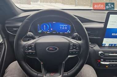 Позашляховик / Кросовер Ford Explorer 2019 в 