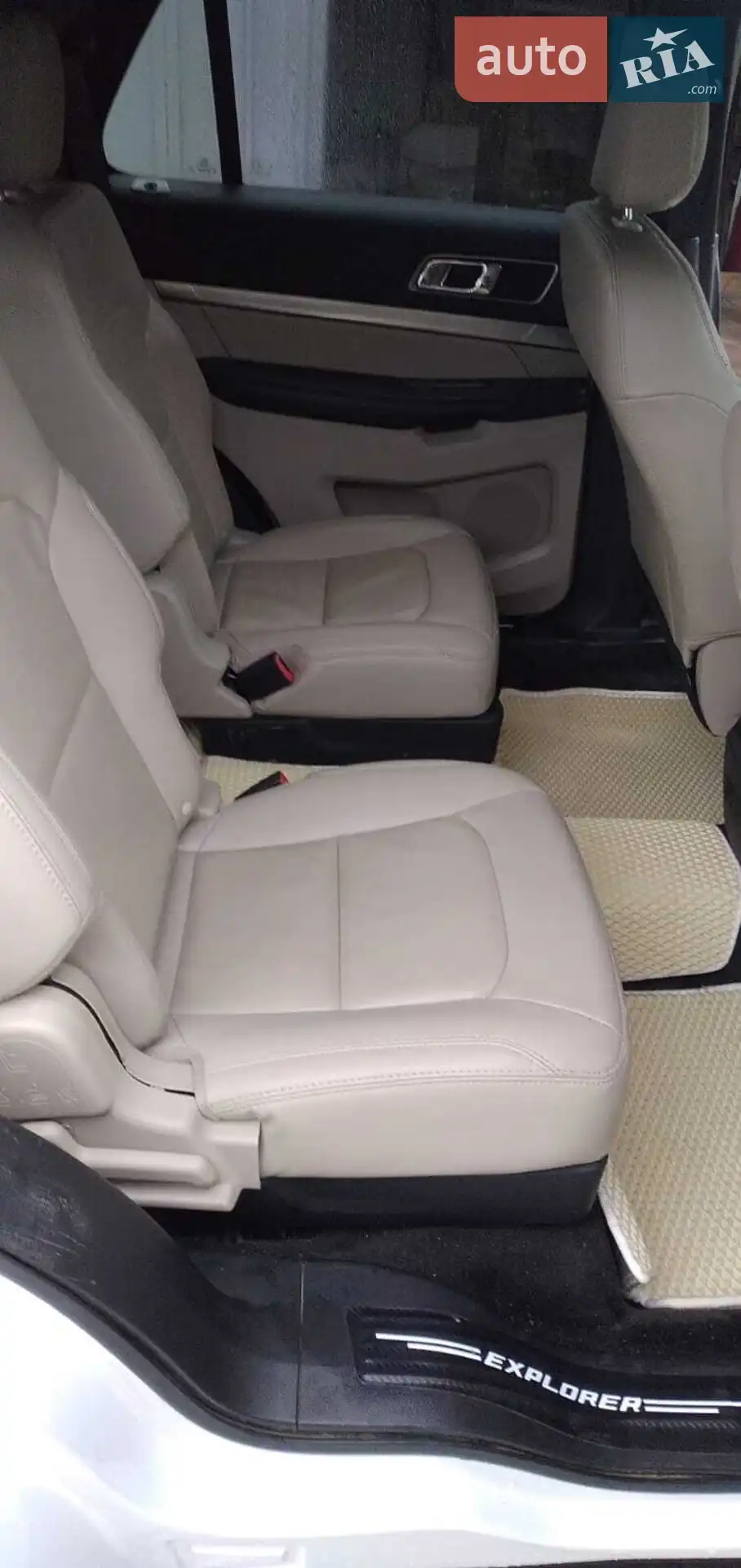 2017 Ford Explorer - мініатюра 21