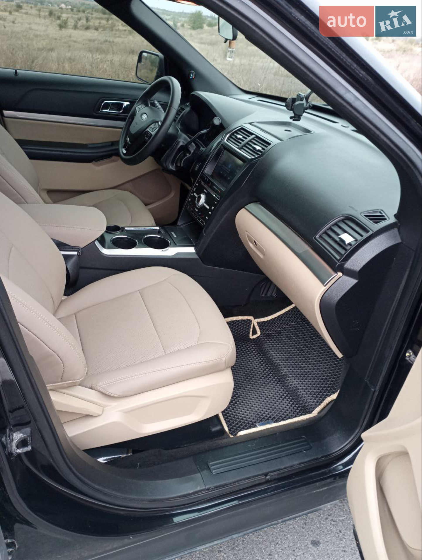 2018 Ford Explorer - мініатюра 11