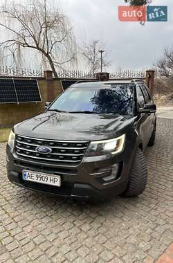 Внедорожник / Кроссовер Ford Explorer 2016 в Павлограде