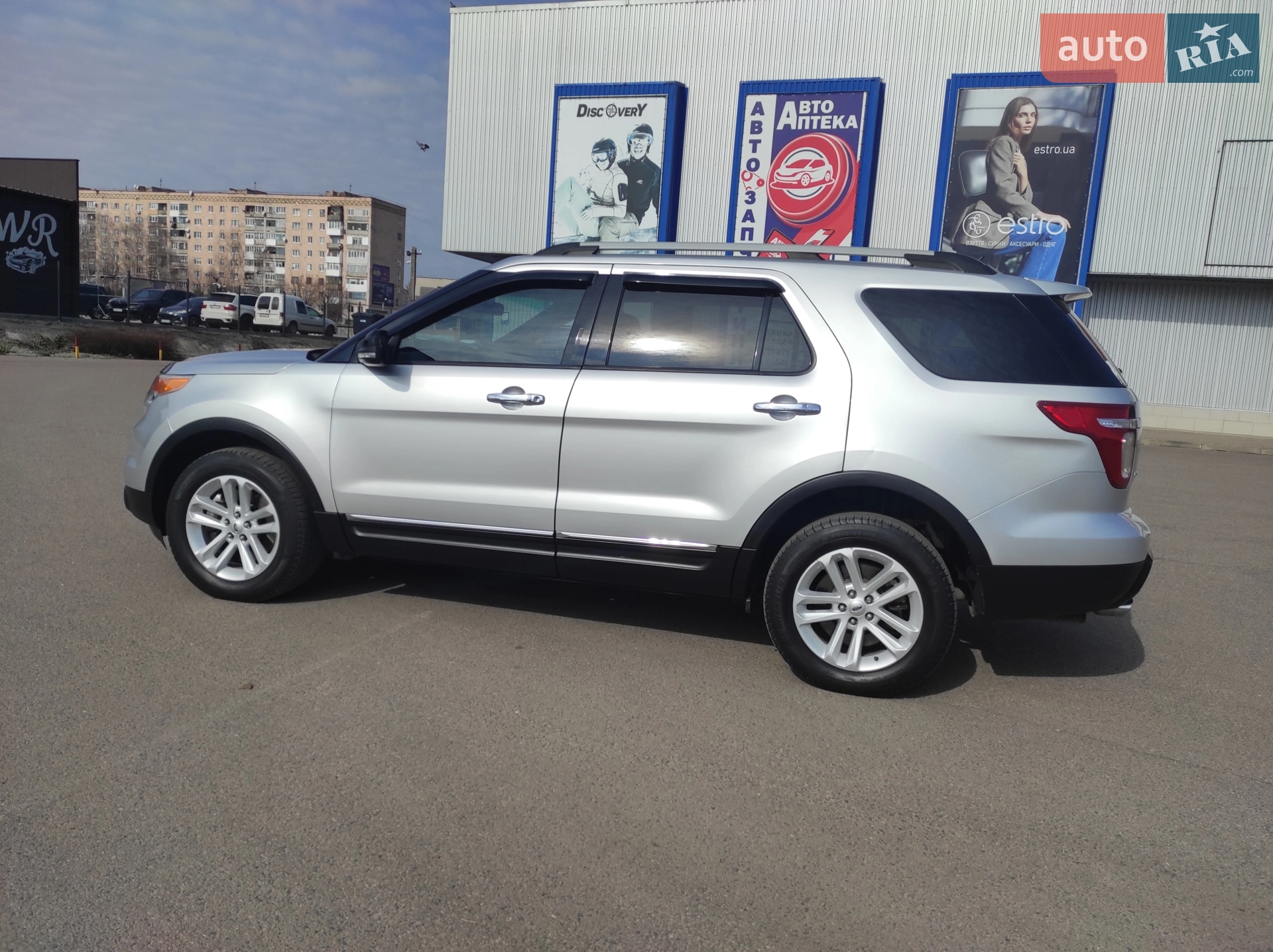 2013 Ford Explorer - мініатюра 13