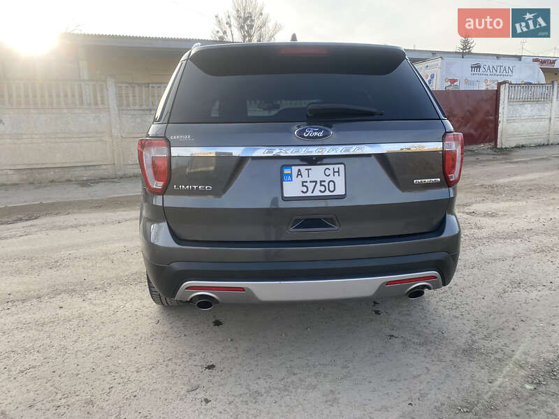Позашляховик / Кросовер Ford Explorer 2015 в Івано-Франківську