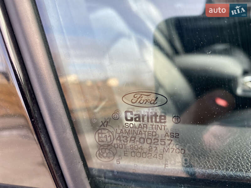 Внедорожник / Кроссовер Ford Explorer 2015 в Ивано-Франковске