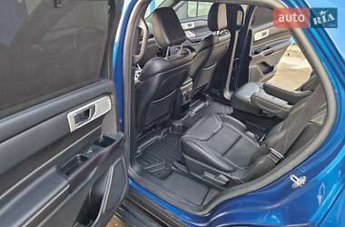 Позашляховик / Кросовер Ford Explorer 2019 в 