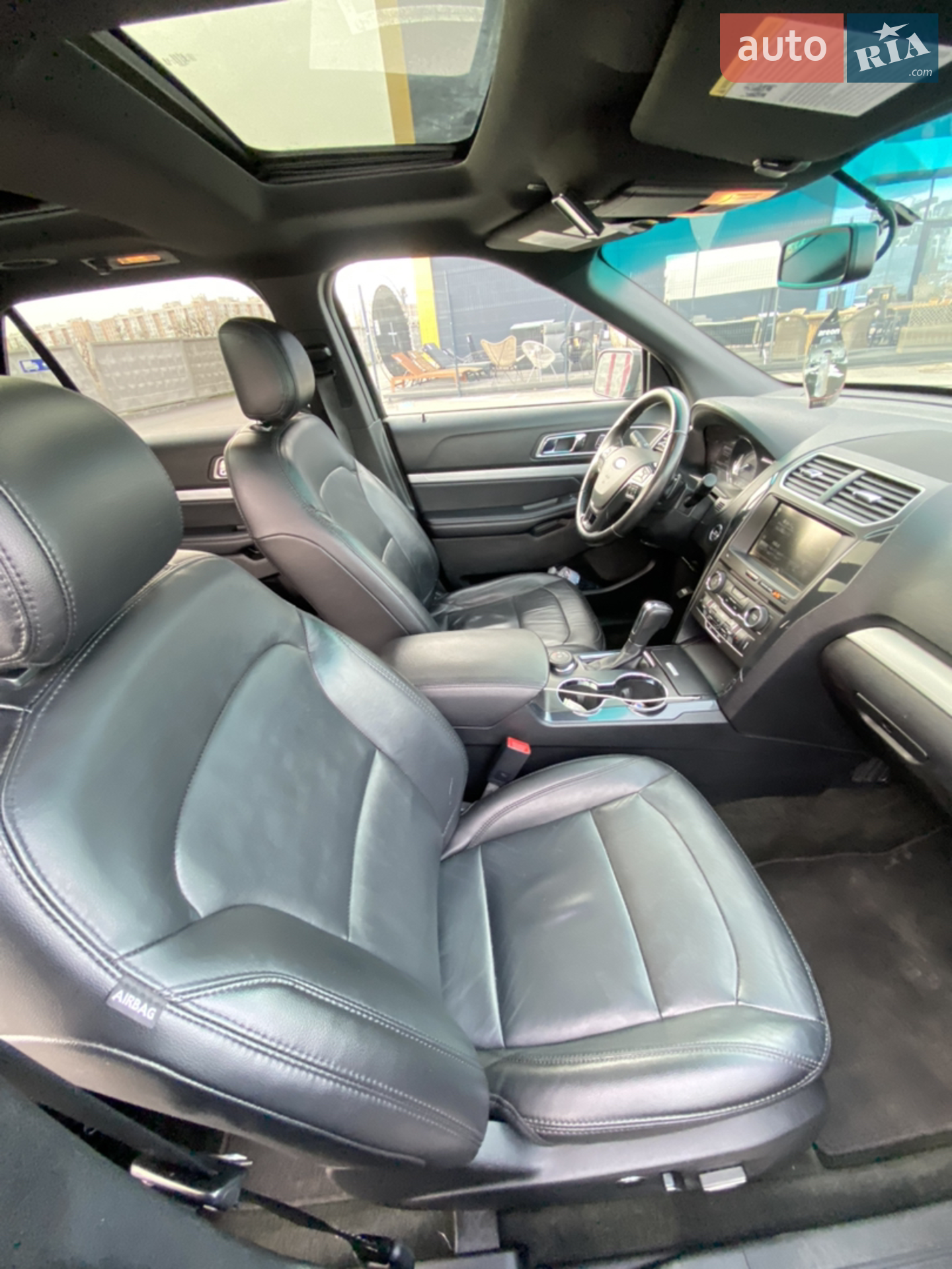2016 Ford Explorer - мініатюра 11