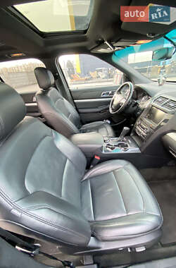 Внедорожник / Кроссовер Ford Explorer 2016 в 