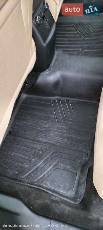 Внедорожник / Кроссовер Ford Explorer 2015 в Лановцах фото 19 Внедорожник / Кроссовер Ford Explorer 2015 в Лановцах