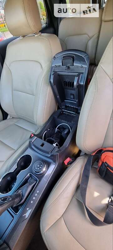 Позашляховик / Кросовер Ford Explorer 2015 в Львові