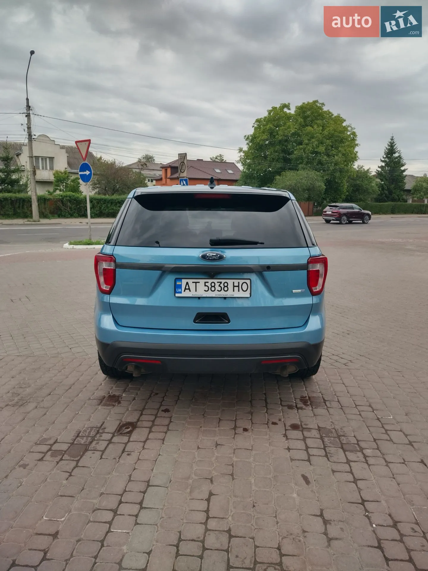 2017 Ford Explorer - мініатюра 4