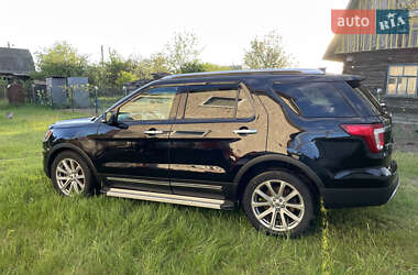Внедорожник / Кроссовер Ford Explorer 2016 в 