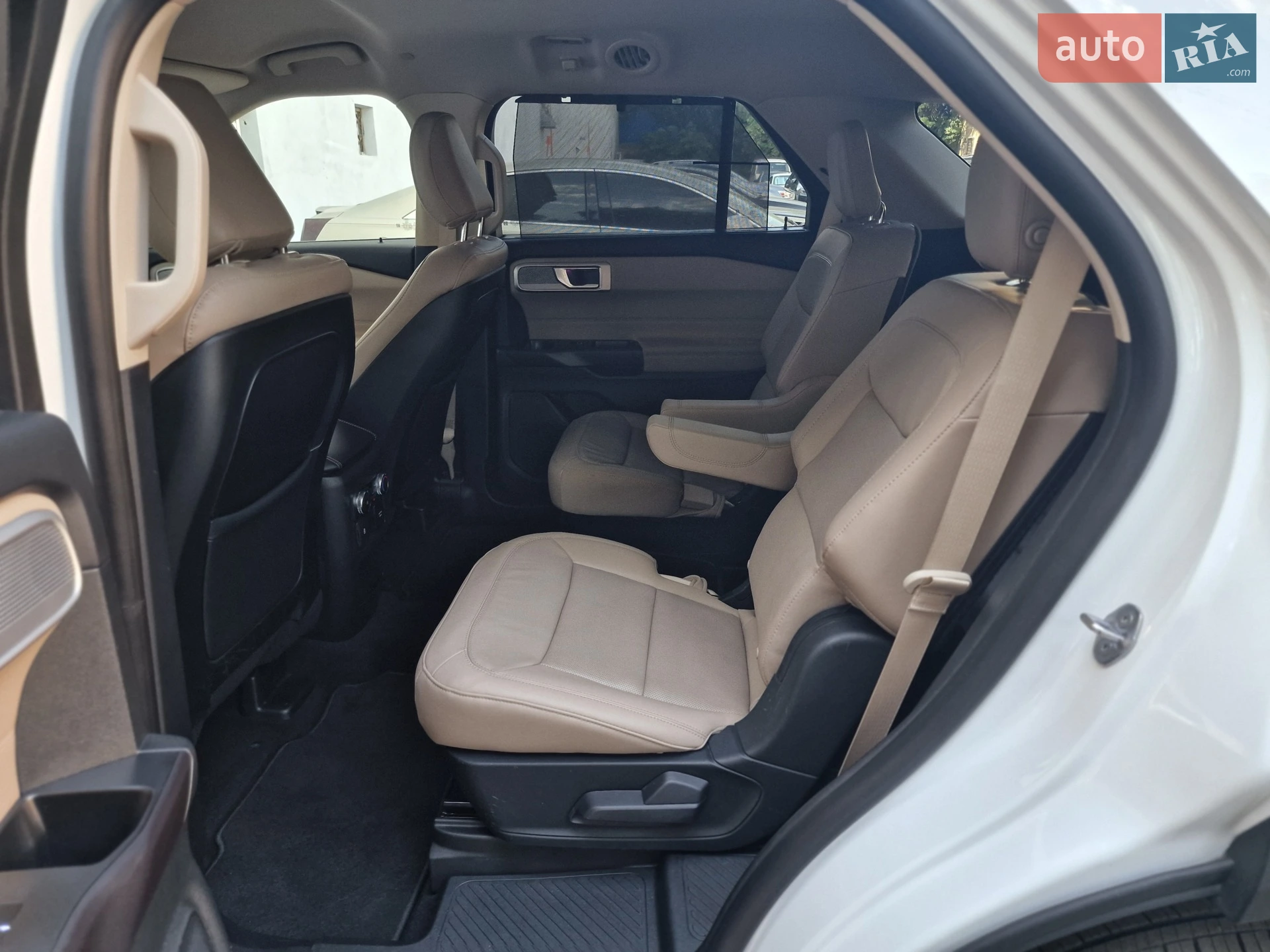 2019 Ford Explorer - мініатюра 60