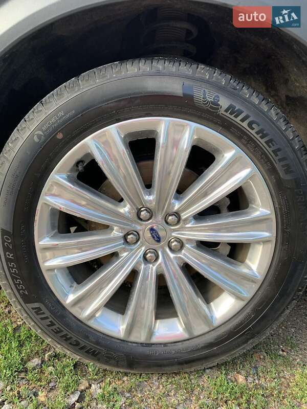 Позашляховик / Кросовер Ford Explorer 2019 в Шаргороді