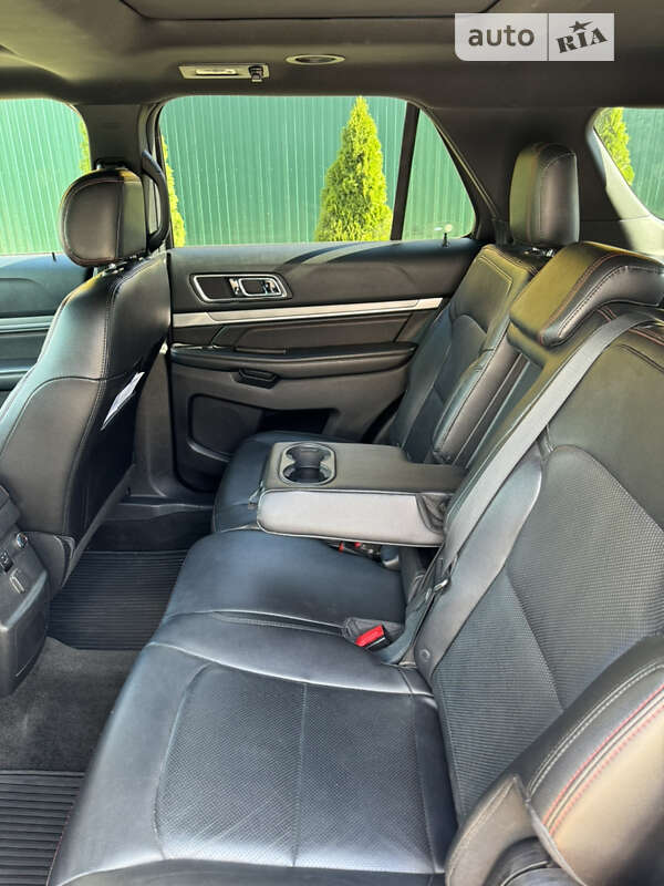 Внедорожник / Кроссовер Ford Explorer 2015 в Киеве