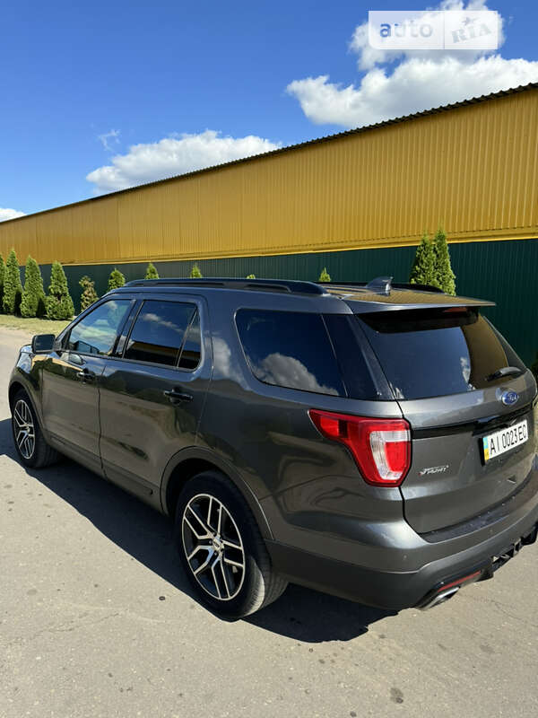 Внедорожник / Кроссовер Ford Explorer 2015 в Киеве