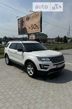 Позашляховик / Кросовер Ford Explorer 2015 в Луцьку