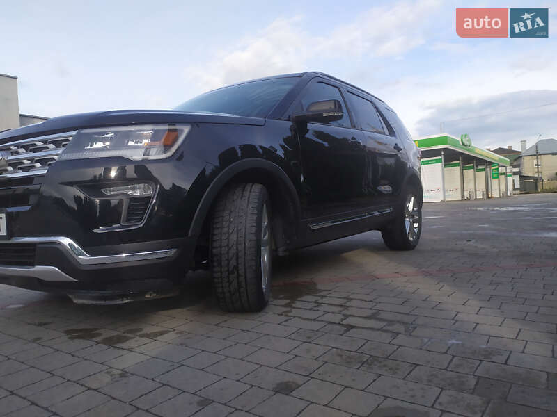 Внедорожник / Кроссовер Ford Explorer 2016 в Ивано-Франковске