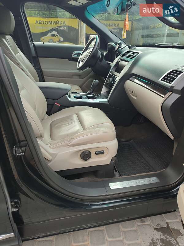 Позашляховик / Кросовер Ford Explorer 2014 в Вінниці