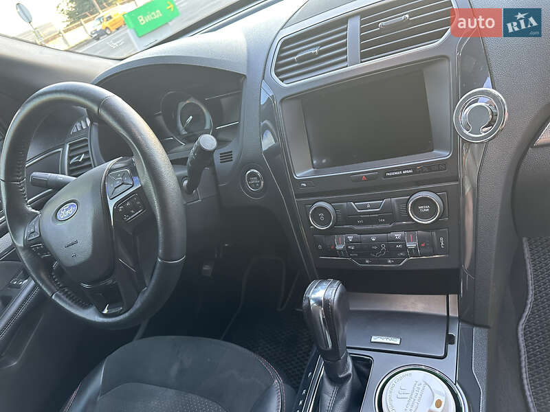 Внедорожник / Кроссовер Ford Explorer 2017 в Киеве фото 6 Внедорожник / Кроссовер Ford Explorer 2017 в Киеве