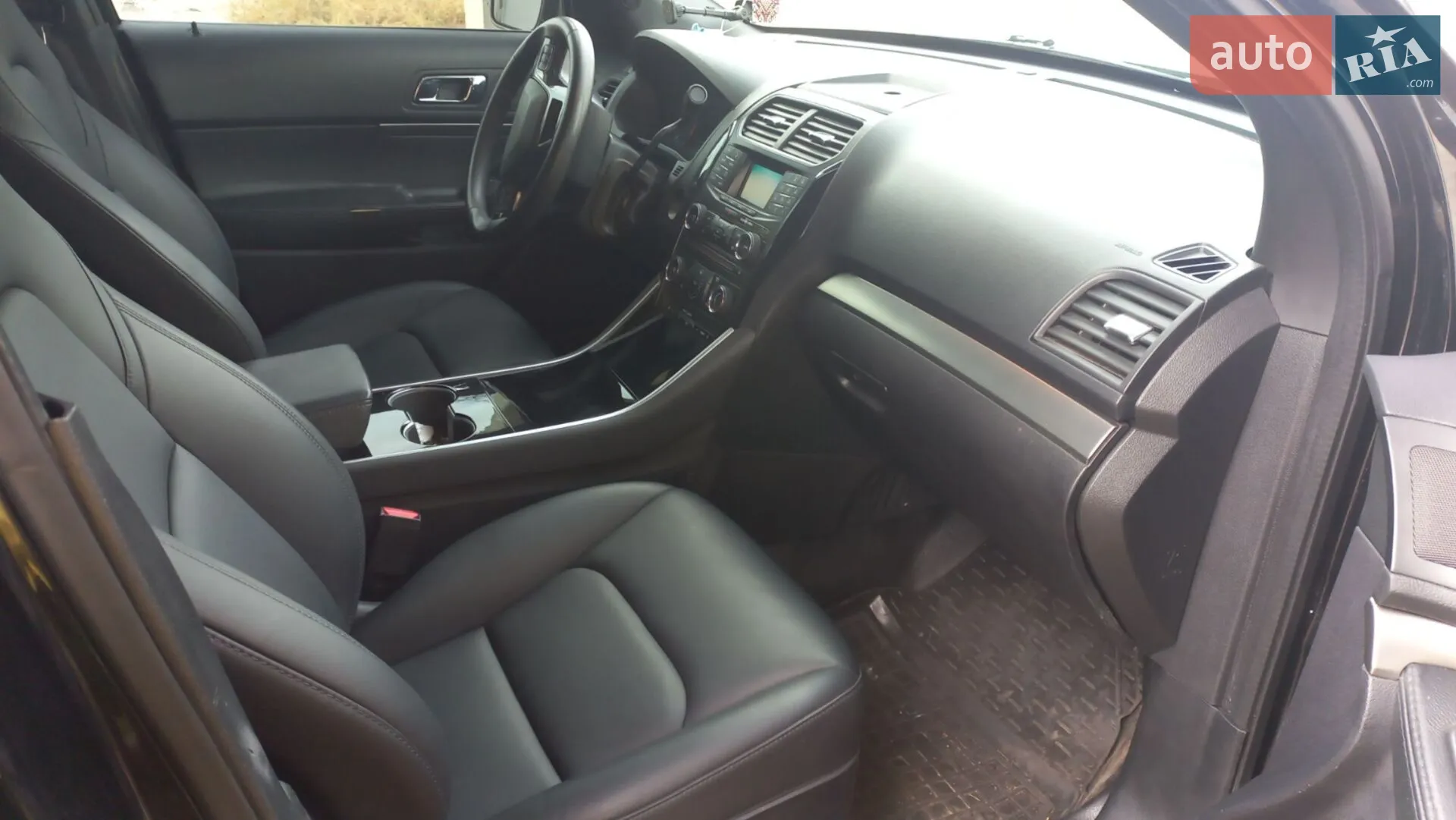 2017 Ford Explorer - мініатюра 23