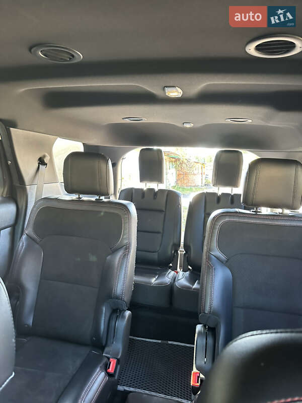 Внедорожник / Кроссовер Ford Explorer 2017 в Киеве фото 17 Внедорожник / Кроссовер Ford Explorer 2017 в Киеве