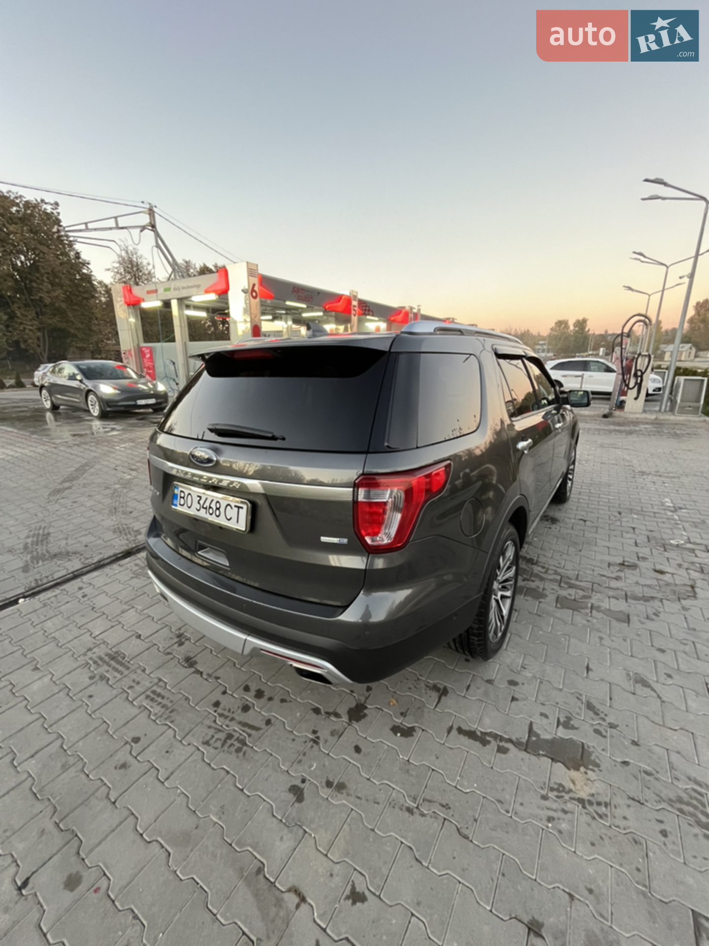 2017 Ford Explorer - мініатюра 15