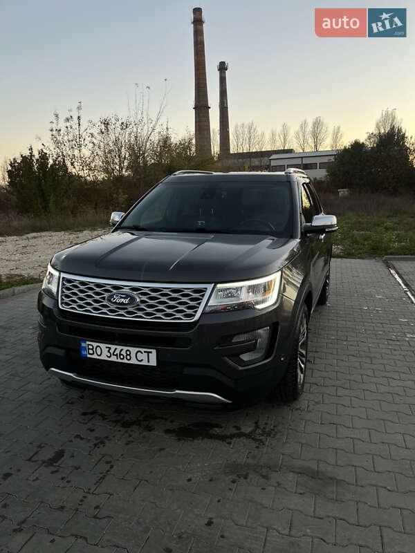 Внедорожник / Кроссовер Ford Explorer 2017 в 