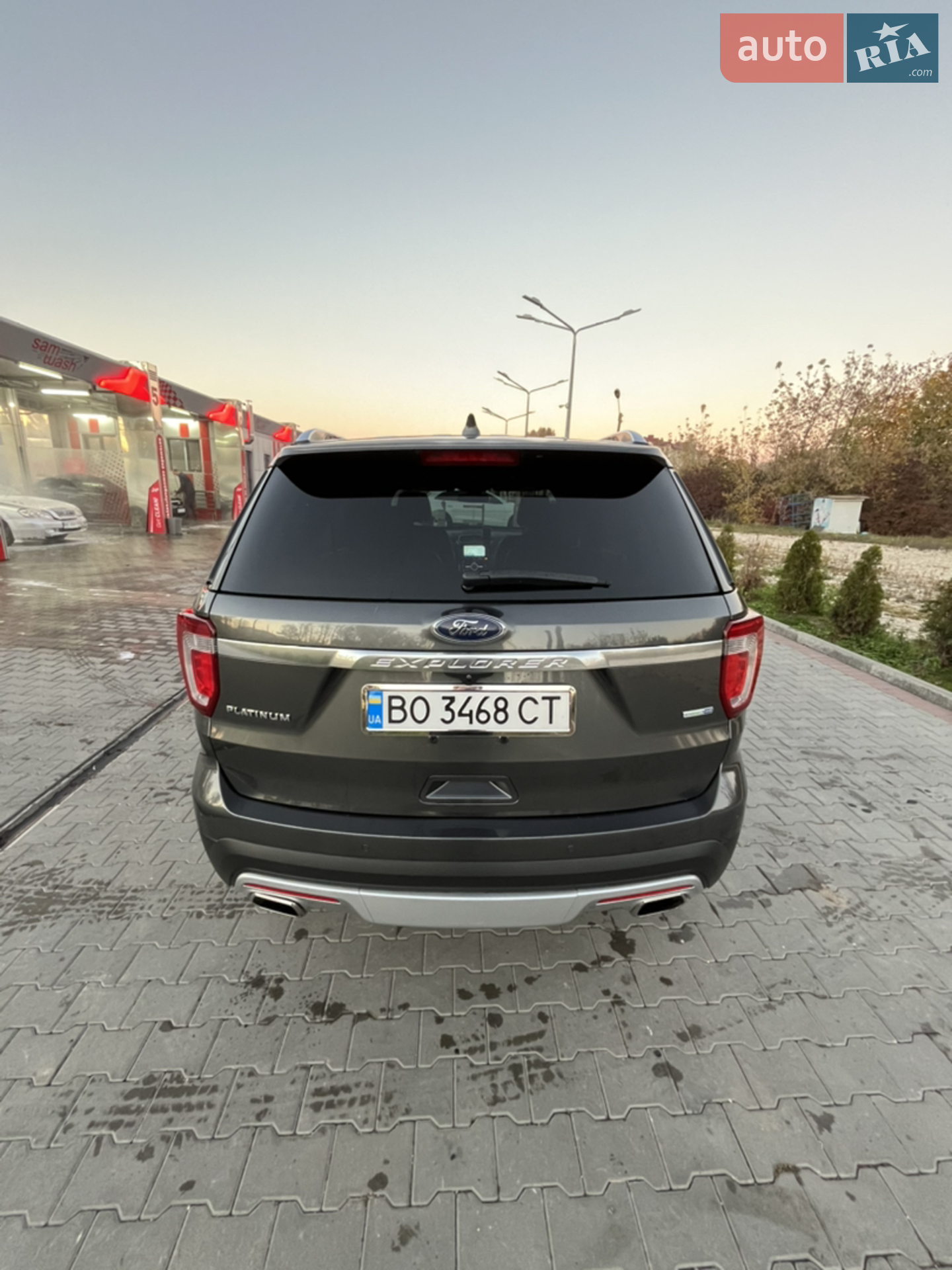 2017 Ford Explorer - мініатюра 22