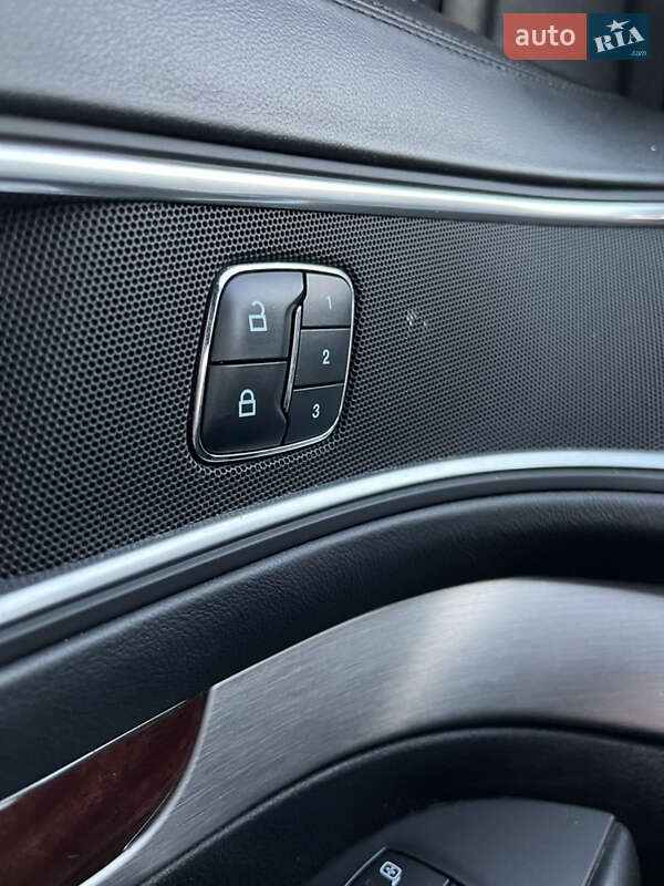 Внедорожник / Кроссовер Ford Explorer 2017 в Тернополе