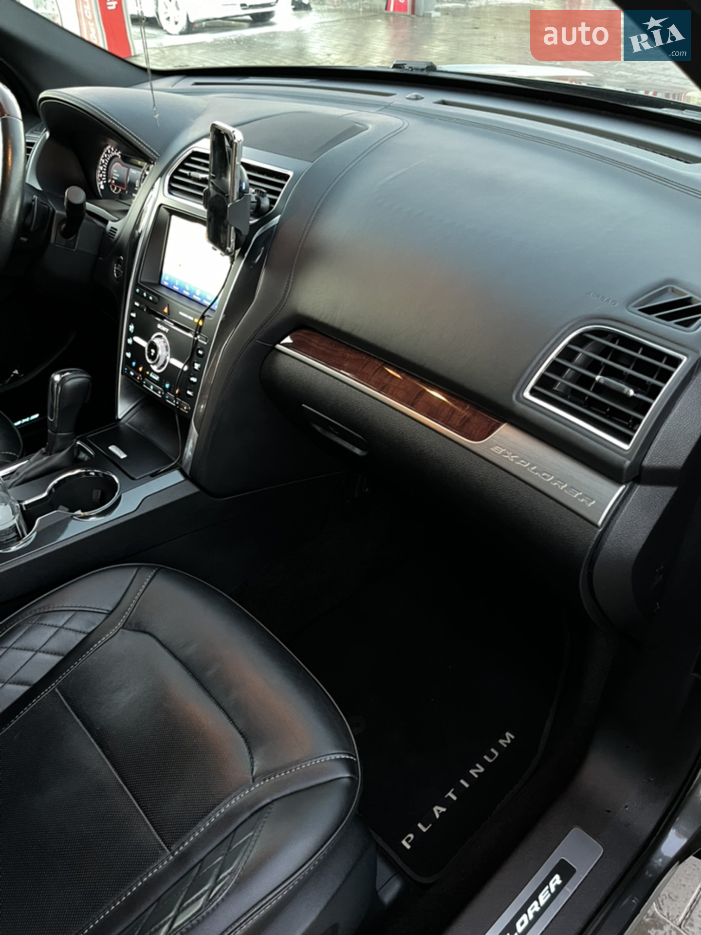2017 Ford Explorer - мініатюра 12